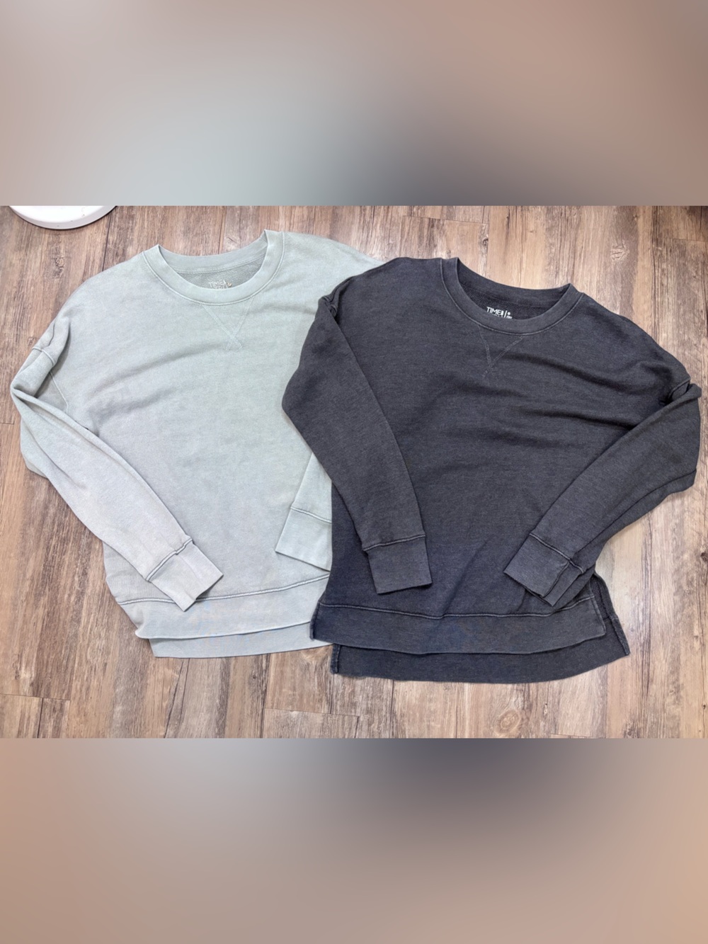 Time and Tru Womens Lightweight Sweatshirts Gray Bundle S M TTL39017